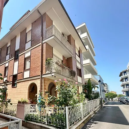 Appartamenti Gabicce Mare Διαμέρισμα *